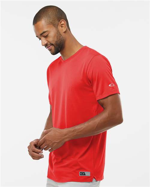Oakley Men's Team Issue Hydrolix T-Shirt FOA402991