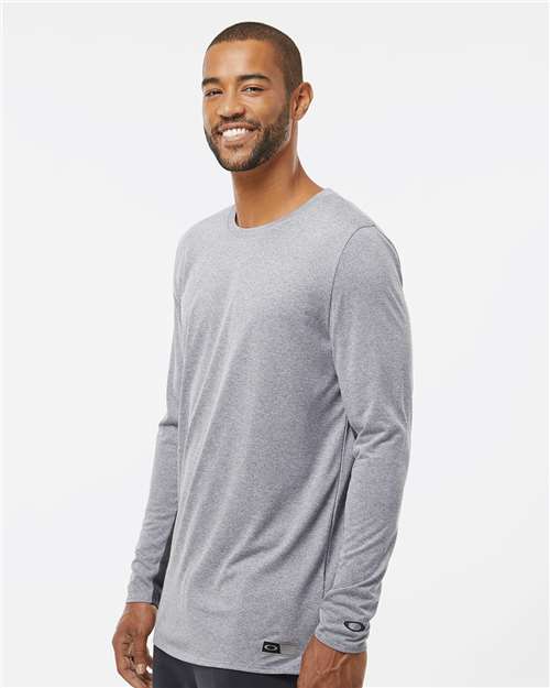 Oakley Men's Team Issue Hydrolix Long Sleeve T-Shirt FOA402992