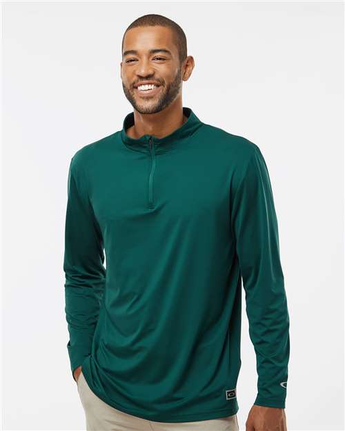 Oakley Men's Team Issue Podium Quarter-Zip Pullover FOA402997
