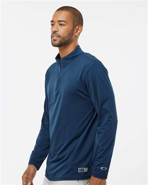 Oakley Men's Team Issue Podium Quarter-Zip Pullover FOA402997