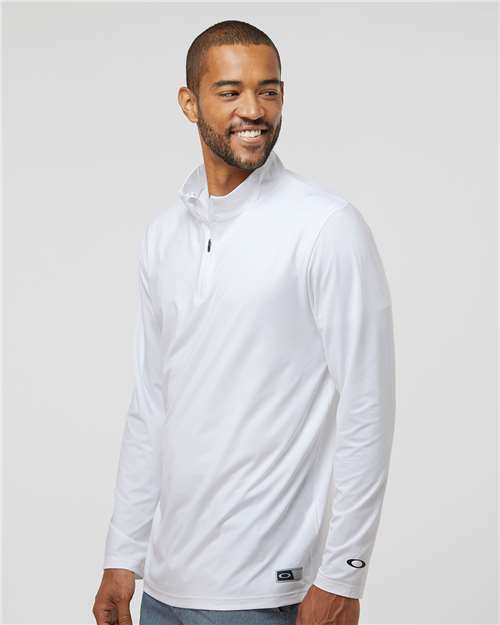 Oakley Men's Team Issue Podium Quarter-Zip Pullover FOA402997