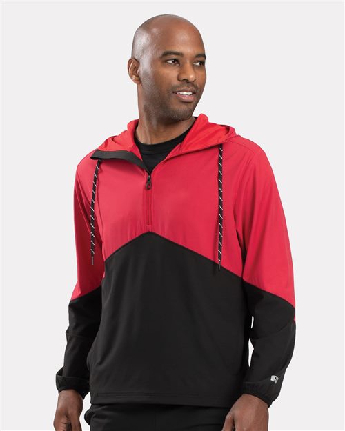 Russell Athletic Unisex Legend Hooded Quarter-Zip Pullover R20DSM
