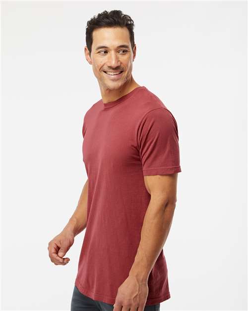 M&O Unisex Vintage Garment-Dyed T-Shirt 6500M - Crimson